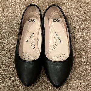 SO Black Pointed-Toe Memory Foam Ballet Flats